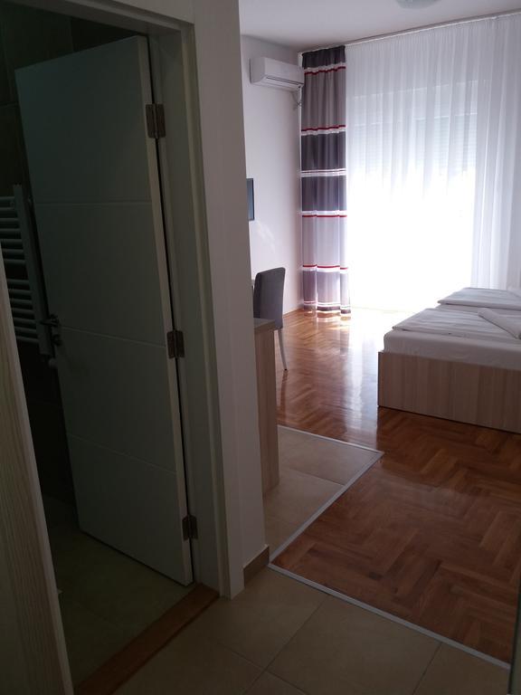 Apartment Subotica Buitenkant foto